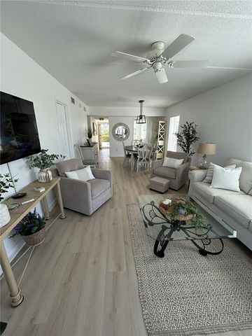 3808 GULF OF MEXICO DRIVE E111, Longboat Key, FL 34228