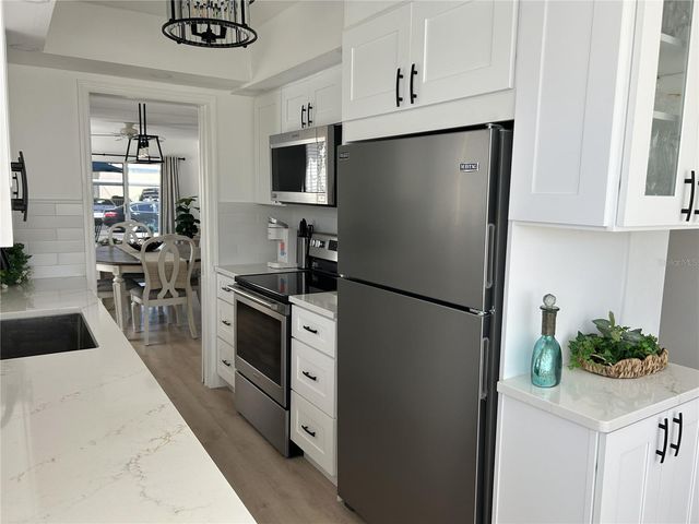 3808 GULF OF MEXICO DRIVE E111, Longboat Key, FL 34228