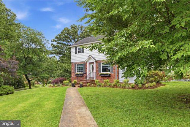 5721 FOREST RD, Cheverly, MD 20785