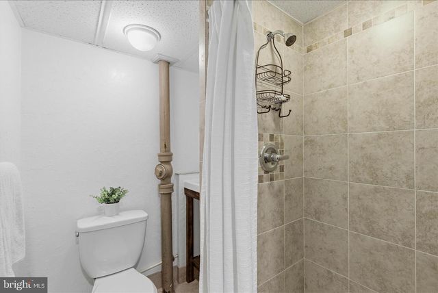 5721 FOREST RD, Cheverly, MD 20785