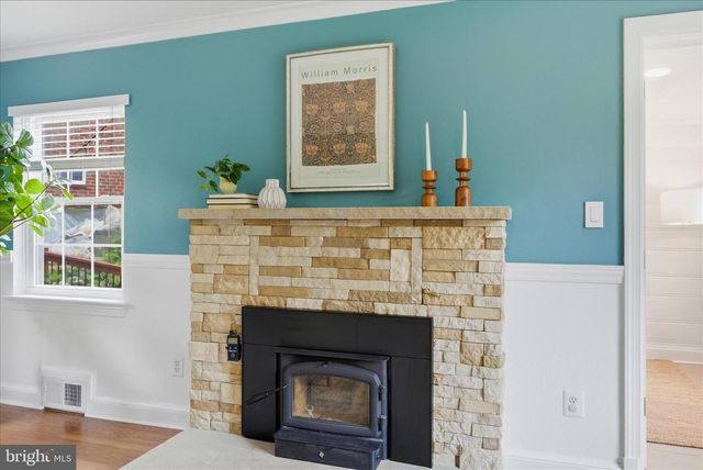 5721 FOREST RD, Cheverly, MD 20785