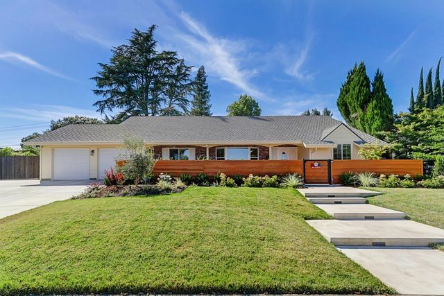 4603 American River Dr, Sacramento, CA 95864