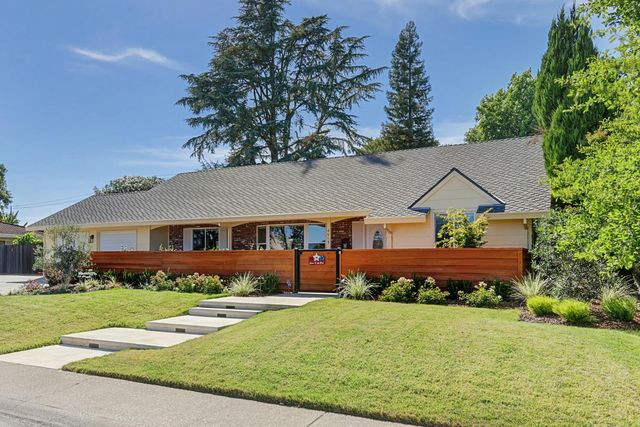 4603 American River Dr, Sacramento, CA 95864