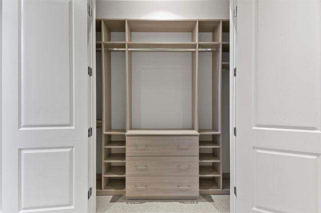 4521 San Felipe Street 2204, Houston, TX 77027