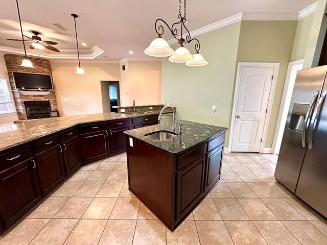 202 Frisco Ln, Enterprise, AL 36330