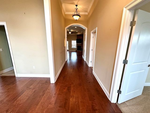 202 Frisco Ln, Enterprise, AL 36330