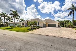735 Elisa DR, Punta Gorda, FL 33950