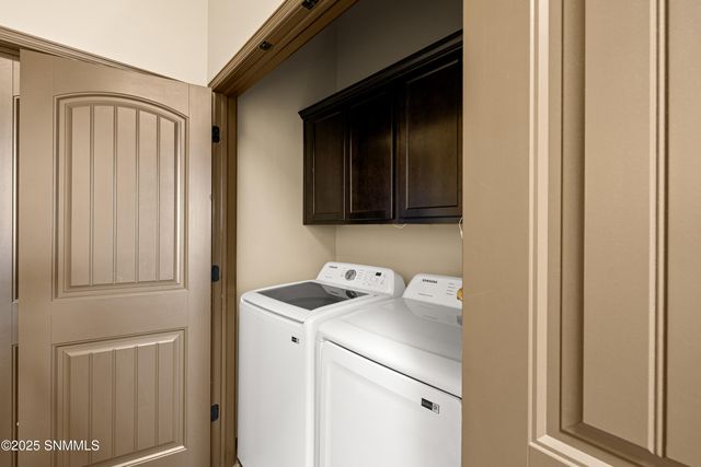 4343 Capistrano Avenue, Las Cruces, NM 88011