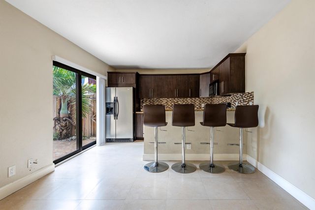 2471 Waterside Drive, Lake Worth, FL 33461