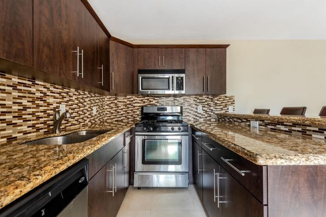 2471 Waterside Drive, Lake Worth, FL 33461