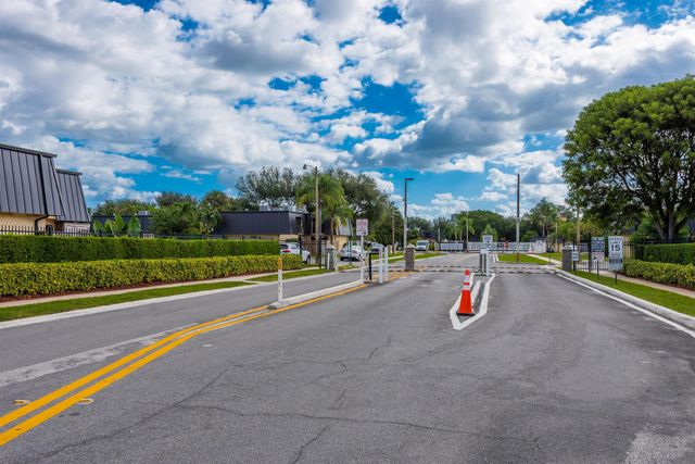 2471 Waterside Drive, Lake Worth, FL 33461