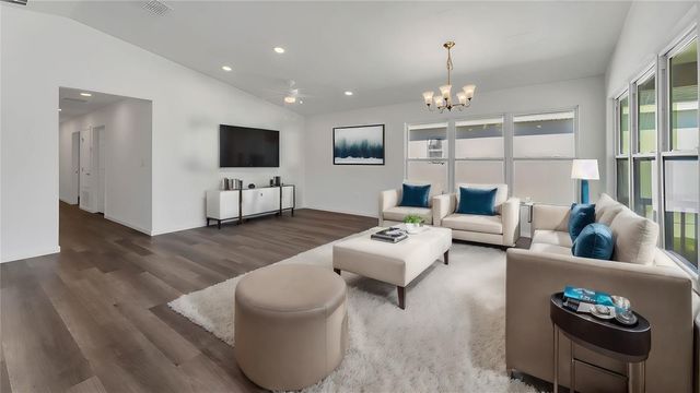 1040 20TH STREET, Orlando, FL 32805