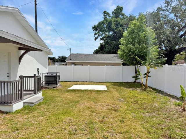 1040 20TH STREET, Orlando, FL 32805