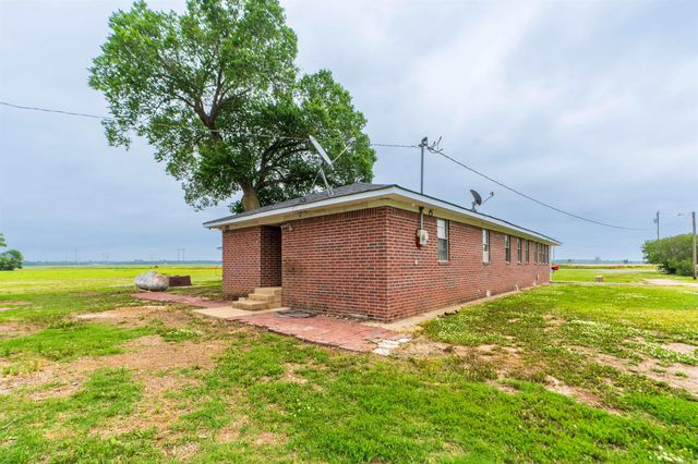 4040 HWY 20, Helena, AR 72342