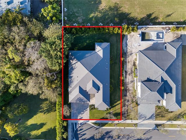 7387 SW 74th Ln, Miami, FL 33143