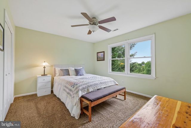 6631 CHRISTY ACRES CIR, Mount Airy, MD 21771