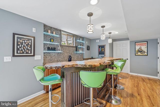 6631 CHRISTY ACRES CIR, Mount Airy, MD 21771
