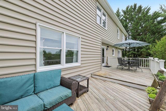 6631 CHRISTY ACRES CIR, Mount Airy, MD 21771