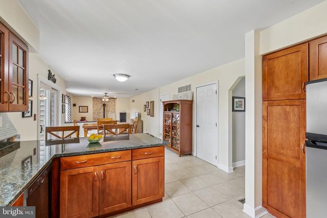 6631 CHRISTY ACRES CIR, Mount Airy, MD 21771
