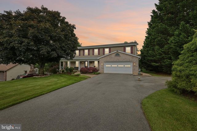 6631 CHRISTY ACRES CIR, Mount Airy, MD 21771