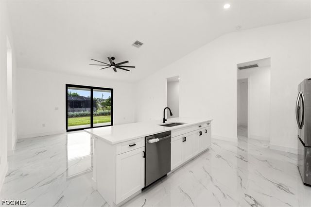 14070 Cedardale ST, Fort Myers, FL 33905
