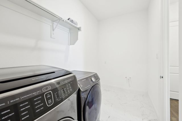 4101 Hawthorn Drive, Aubrey, TX 76227