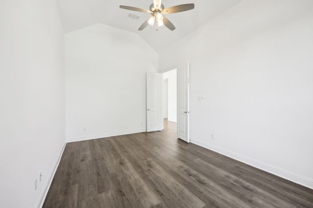 4101 Hawthorn Drive, Aubrey, TX 76227