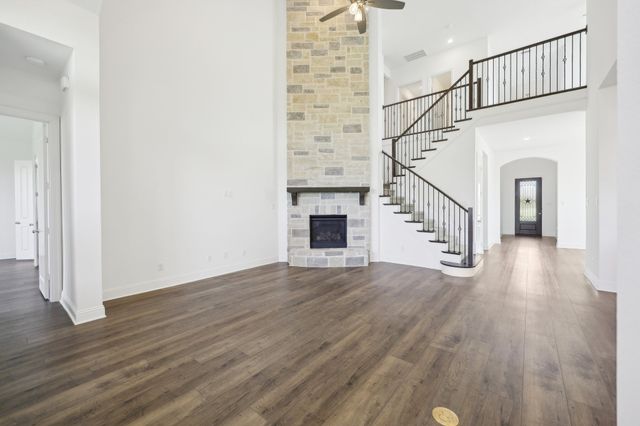 4101 Hawthorn Drive, Aubrey, TX 76227