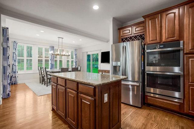 14612 Chadwick Street, Overland Park, KS 66224