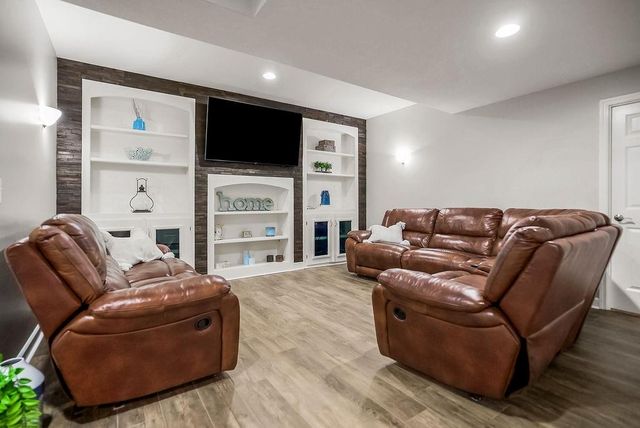 14612 Chadwick Street, Overland Park, KS 66224