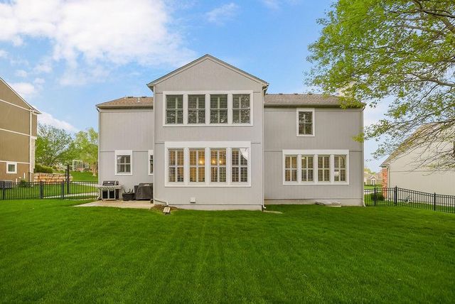 14612 Chadwick Street, Overland Park, KS 66224