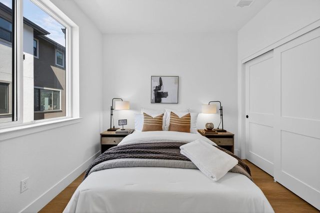 955 Woodside Road, Redwood City, CA 94061