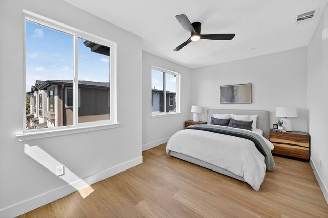 955 Woodside Road, Redwood City, CA 94061