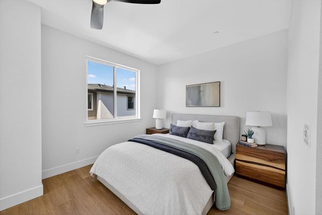 955 Woodside Road, Redwood City, CA 94061