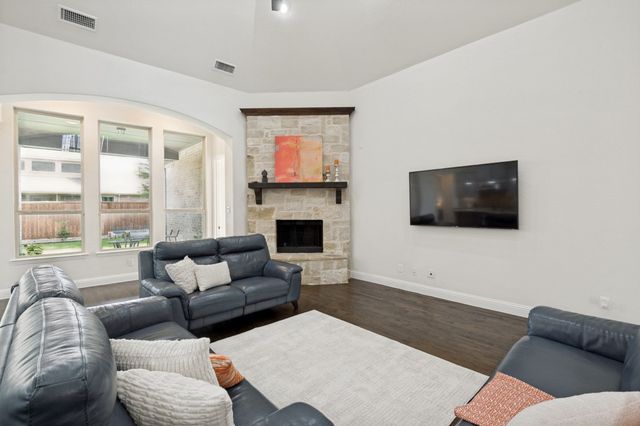 14215 Raspberry Lane, Frisco, TX 75035