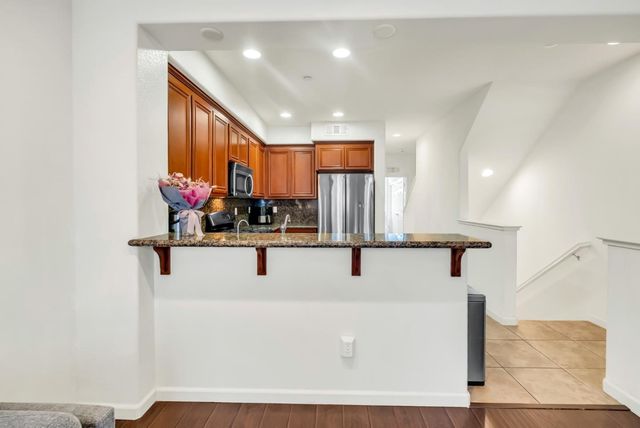 23 Bettencourt Way, Milpitas, CA 95035