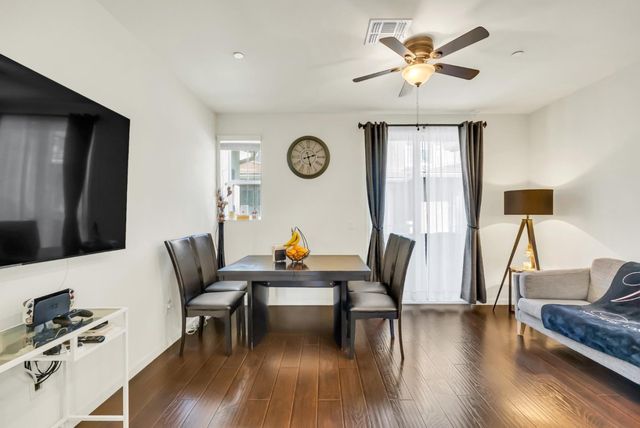 23 Bettencourt Way, Milpitas, CA 95035