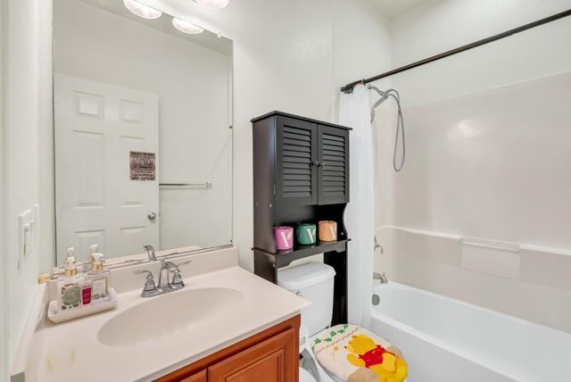 23 Bettencourt Way, Milpitas, CA 95035