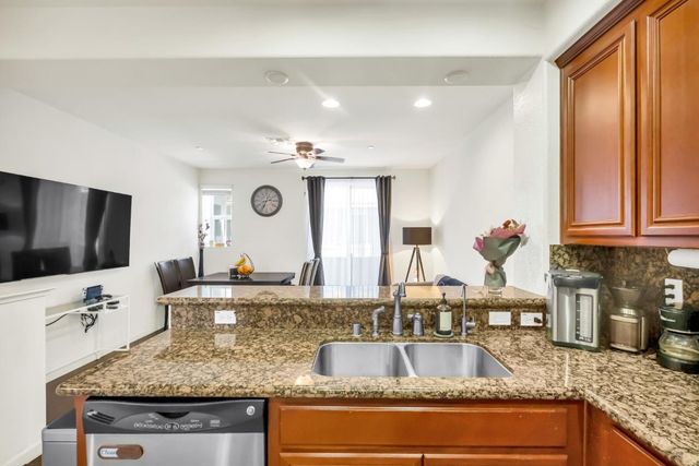 23 Bettencourt Way, Milpitas, CA 95035