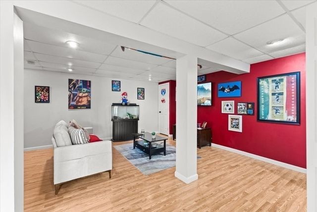 19 Station St, Wareham, MA 02571