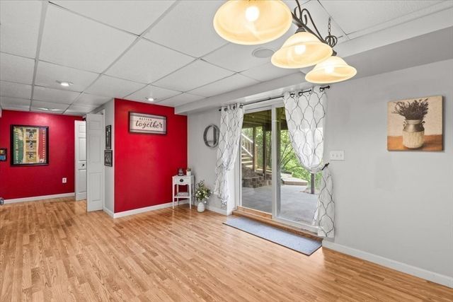 19 Station St, Wareham, MA 02571