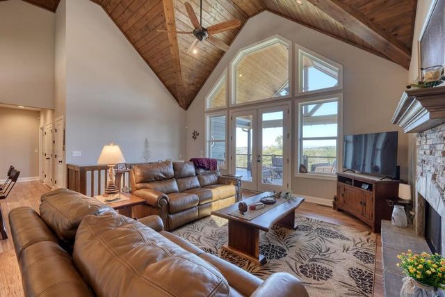 1309 Ridge Pointe Way, Blairsville, GA 30512