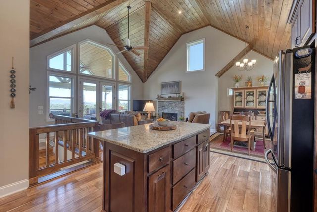 1309 Ridge Pointe Way, Blairsville, GA 30512