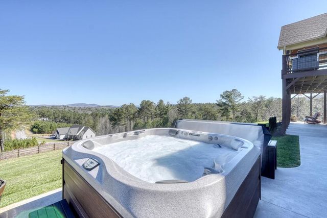 1309 Ridge Pointe Way, Blairsville, GA 30512