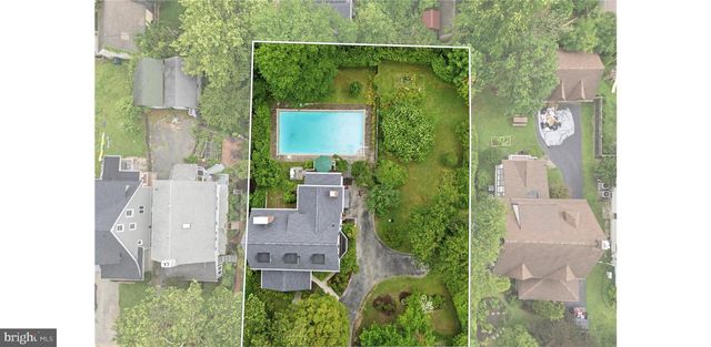 424 HAVERFORD AVE, Narberth, PA 19072