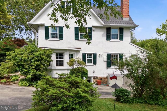 424 HAVERFORD AVE, Narberth, PA 19072