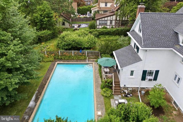 424 HAVERFORD AVE, Narberth, PA 19072
