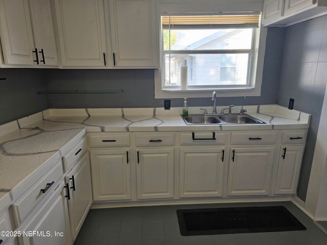 4710 SPRINGFIELD Boulevard, Jacksonville, FL 32206