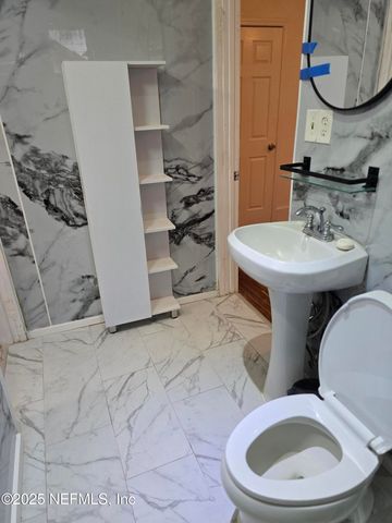 4710 SPRINGFIELD Boulevard, Jacksonville, FL 32206