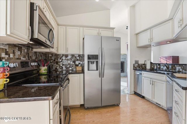 2060 Courage Circle, Anchorage, AK 99507